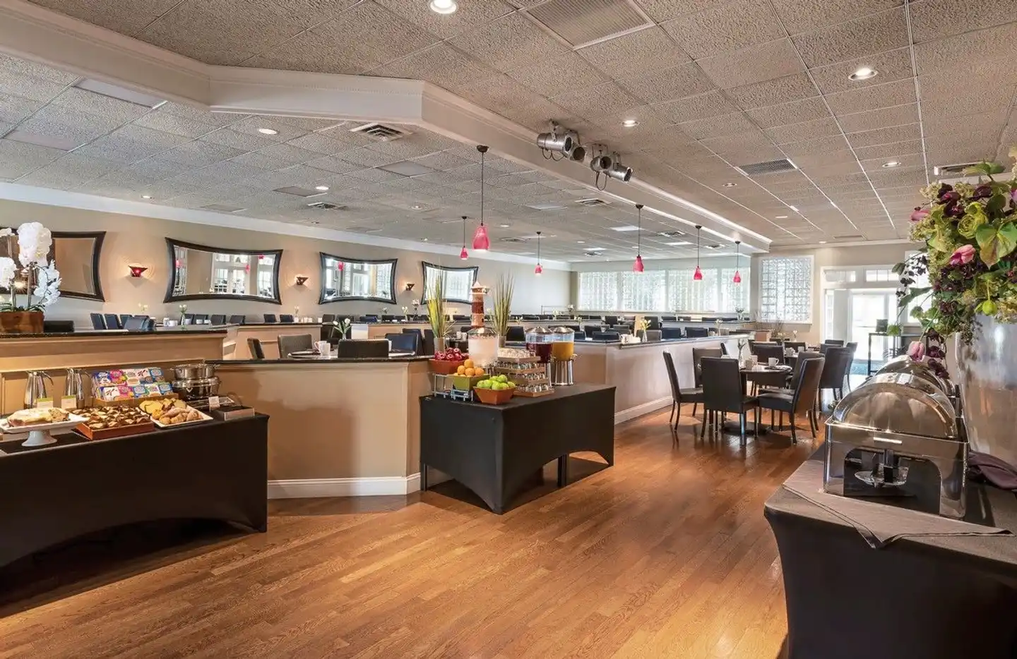 DoubleTree by Hilton Hotel Cape Cod - Hyannis Lobby