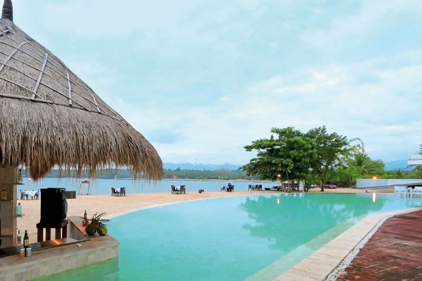 Anema Resort Gili Lombok Pool