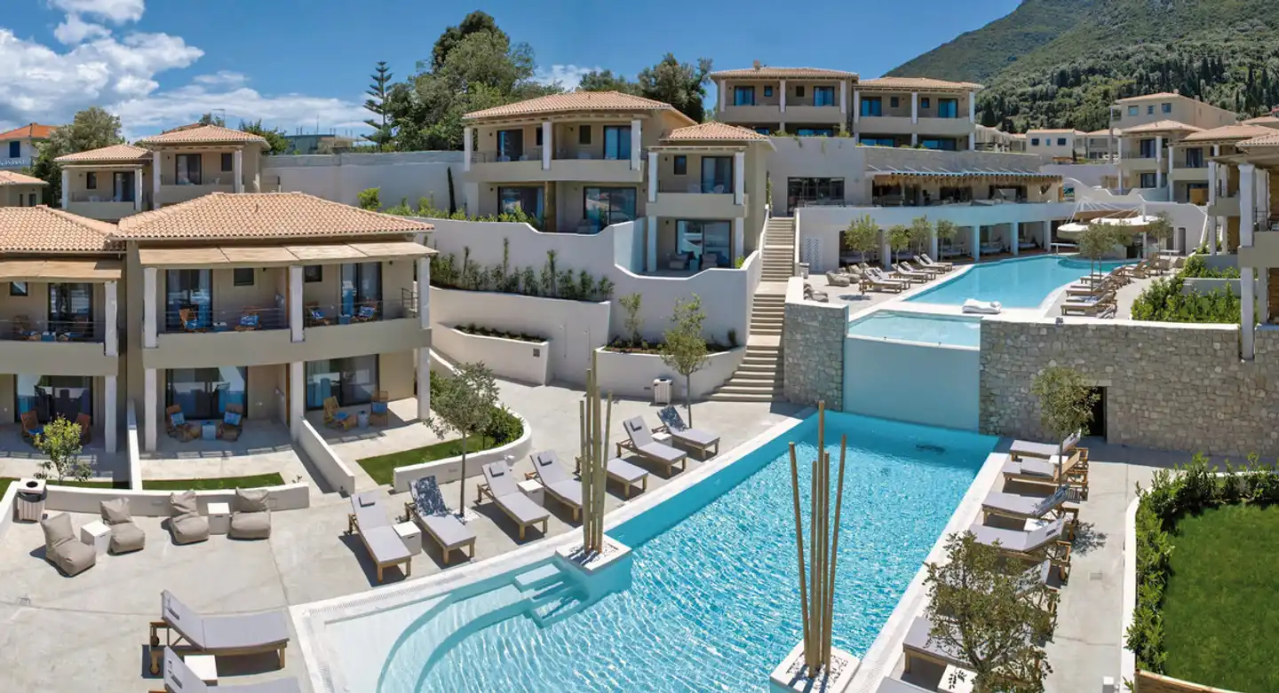 Crystal Waters Pool