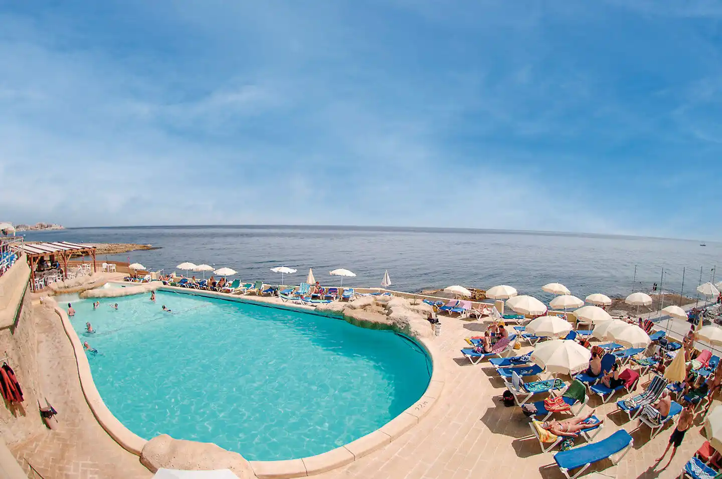 Preluna Hotel & Spa Pool