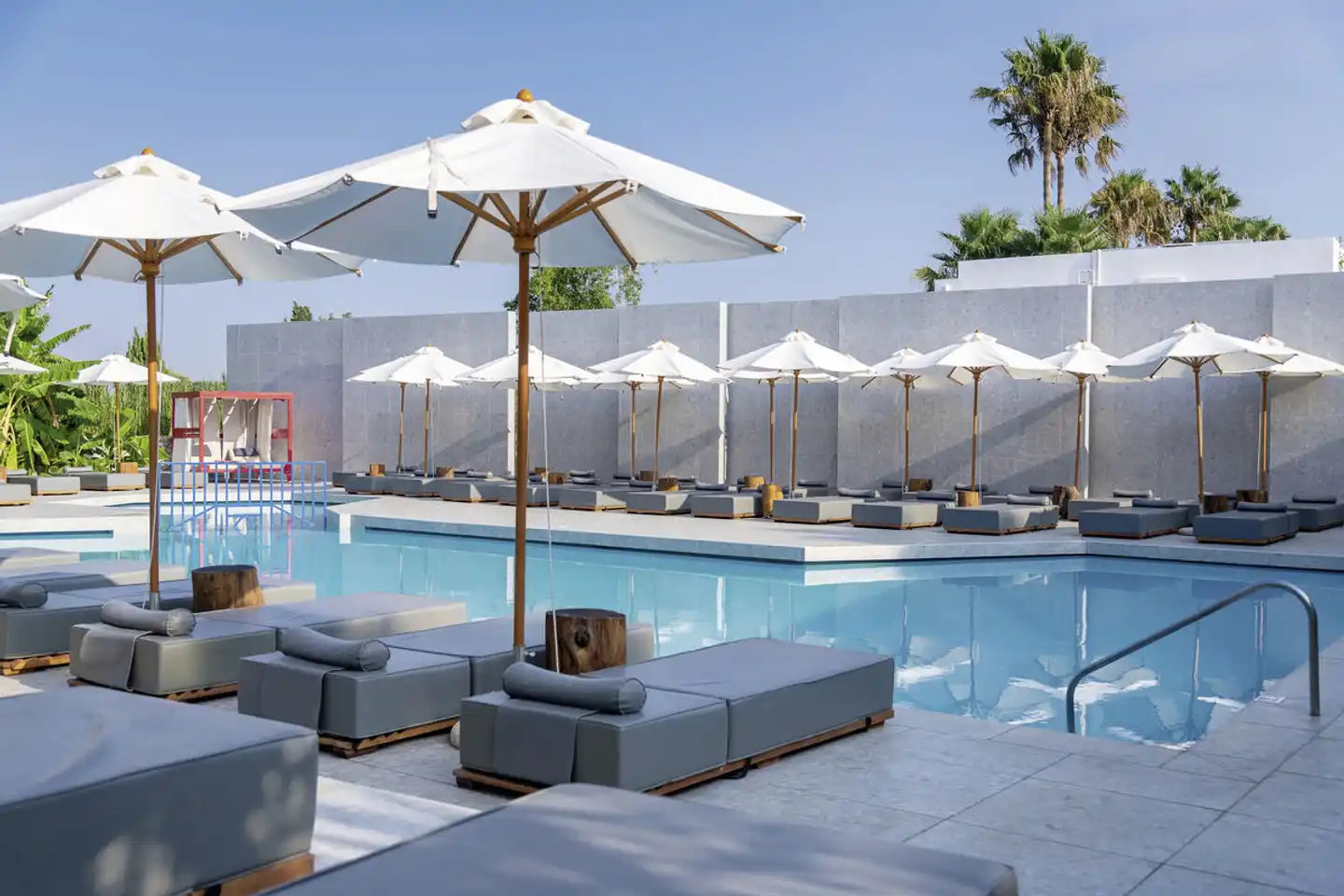 Diamond Boutique Pool