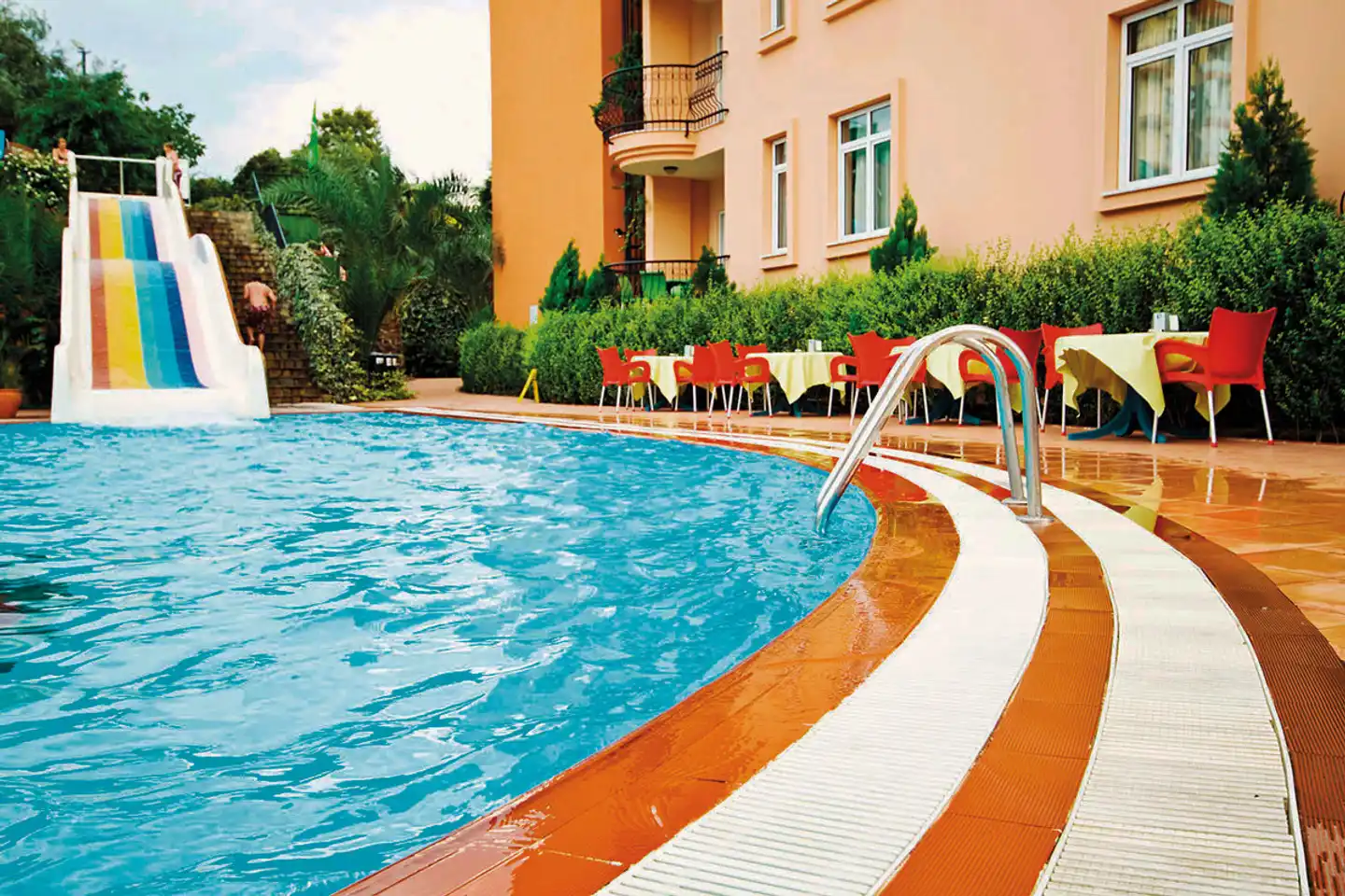 Sunpark Garden Pool