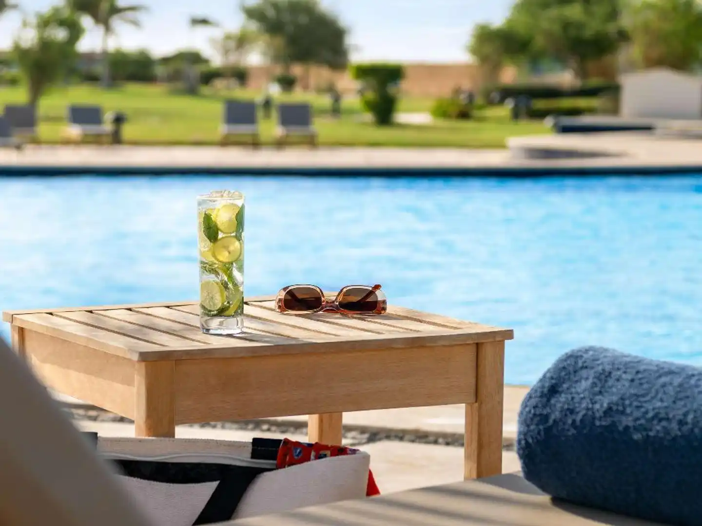 Mövenpick Waterpark Resort & Spa Soma Bay Terrasse
