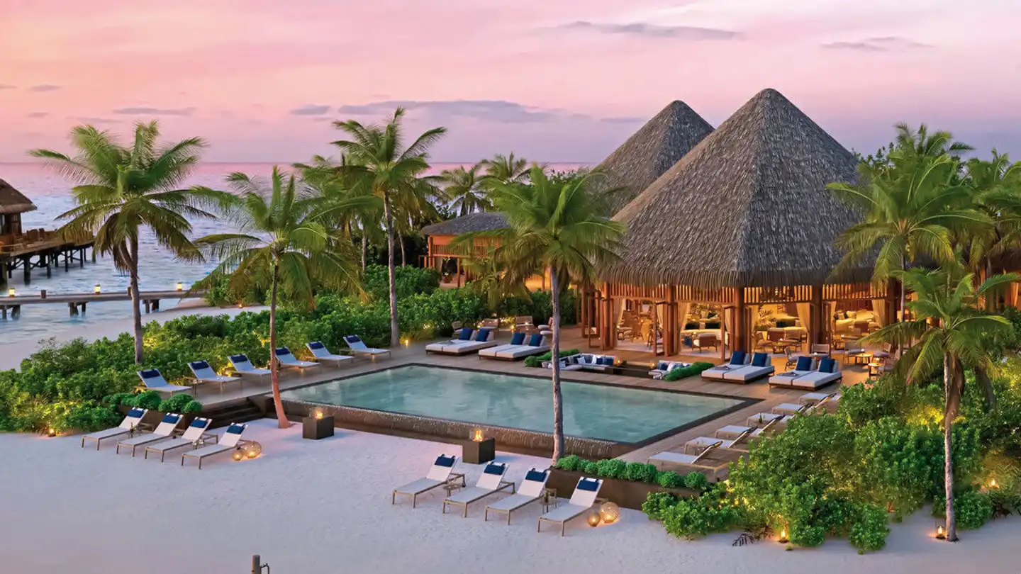 V Villas Mirihi Maldives - MGallery Collection Pool