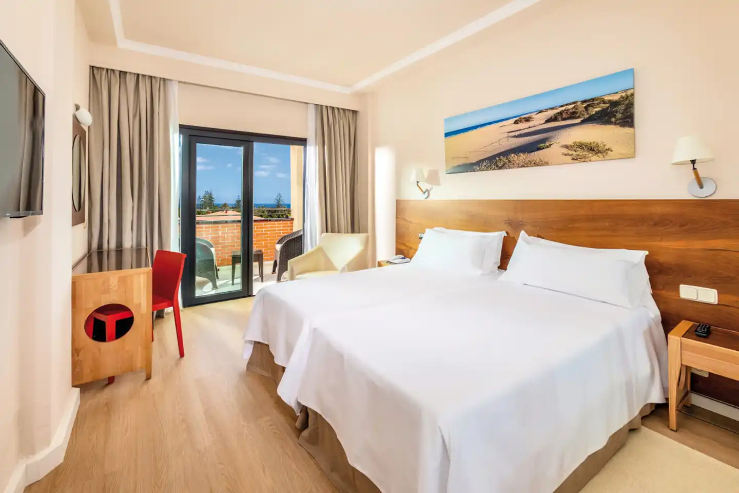 MUR Hotel Neptuno Wohnbeispiel