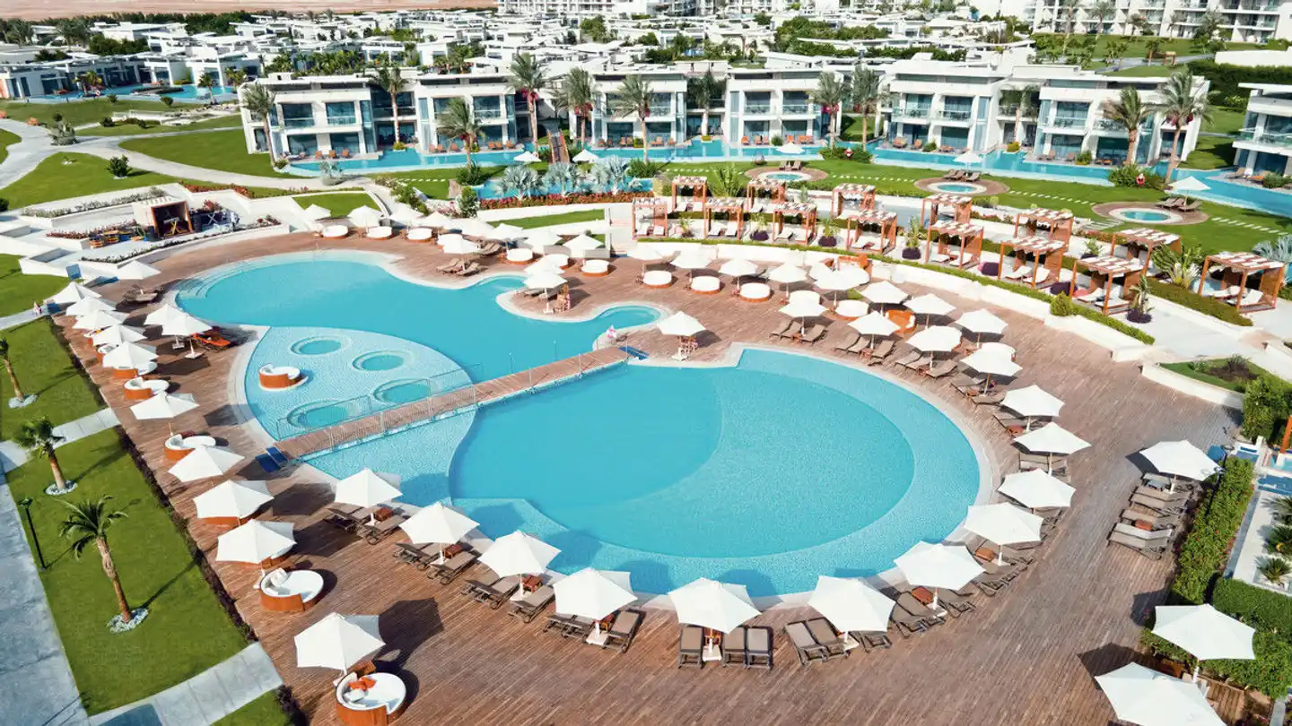 Rixos Premium Magawish Suites & Villas Pool