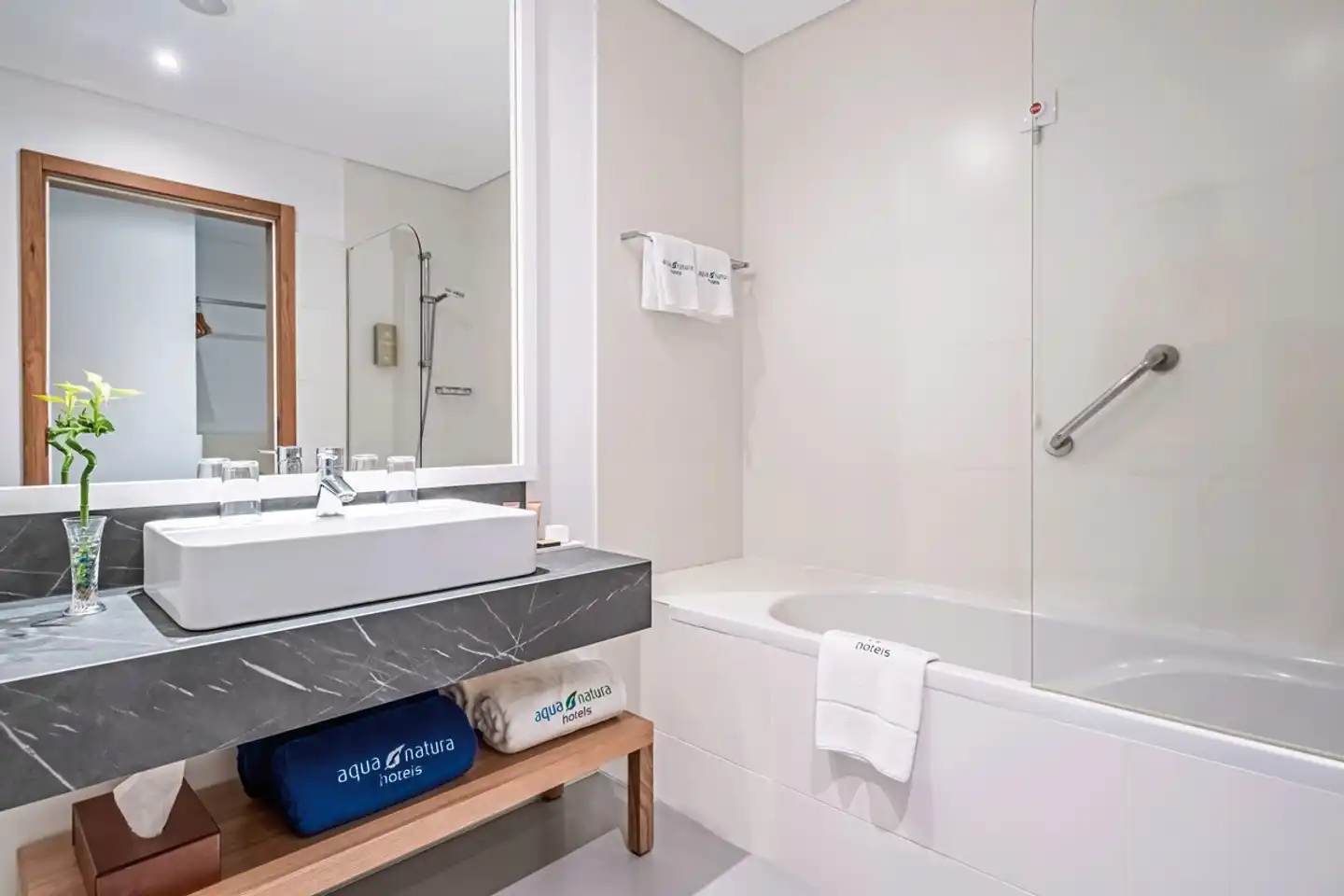 Aqua Natura Madeira Badezimmer
