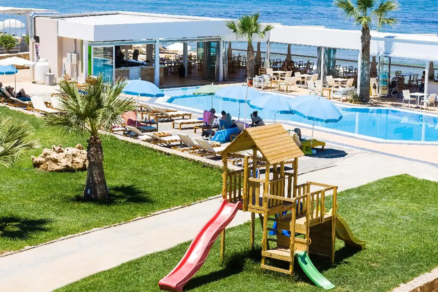 Theo Star Beach Sport und Entertainment