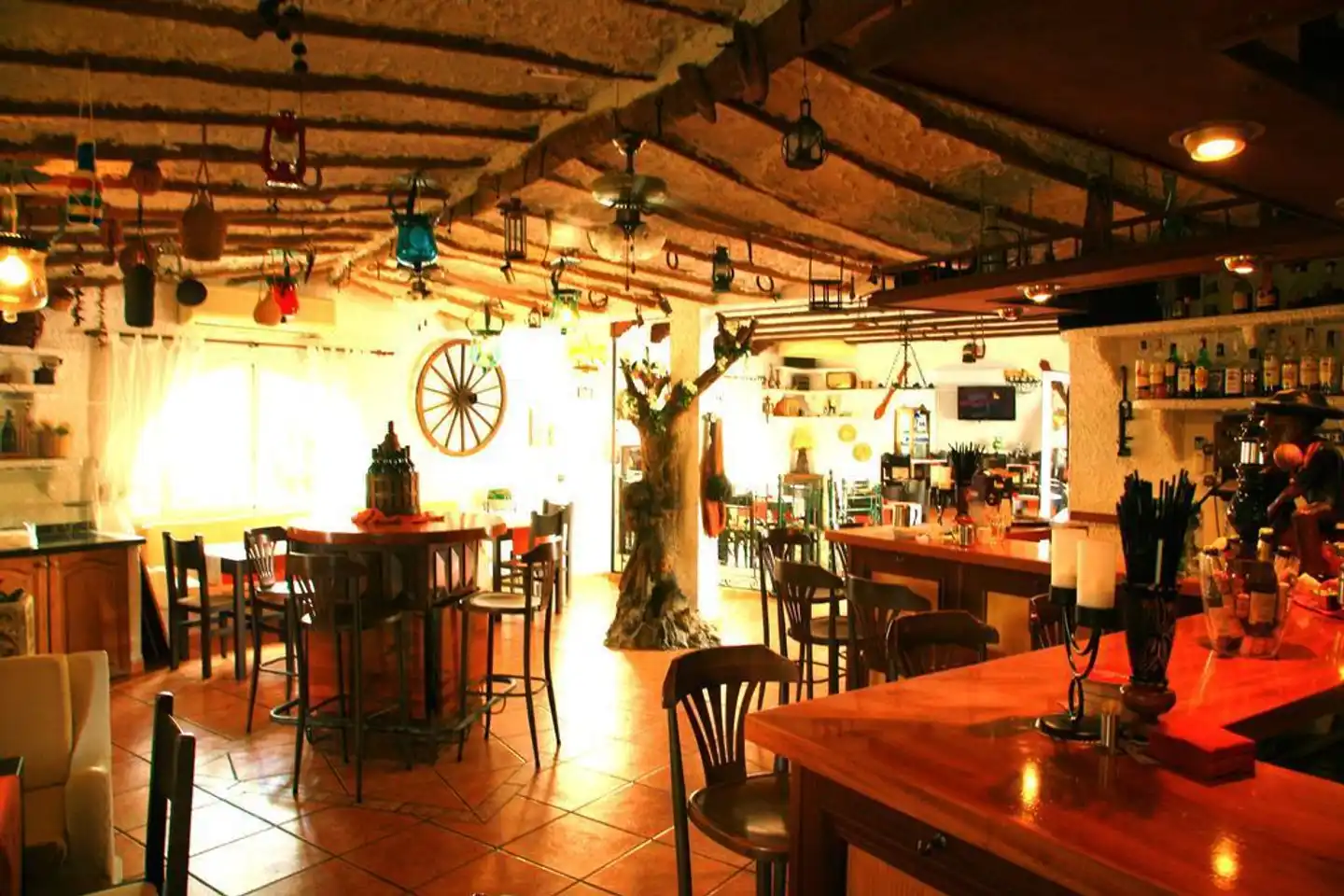 Villa Columbus Bar