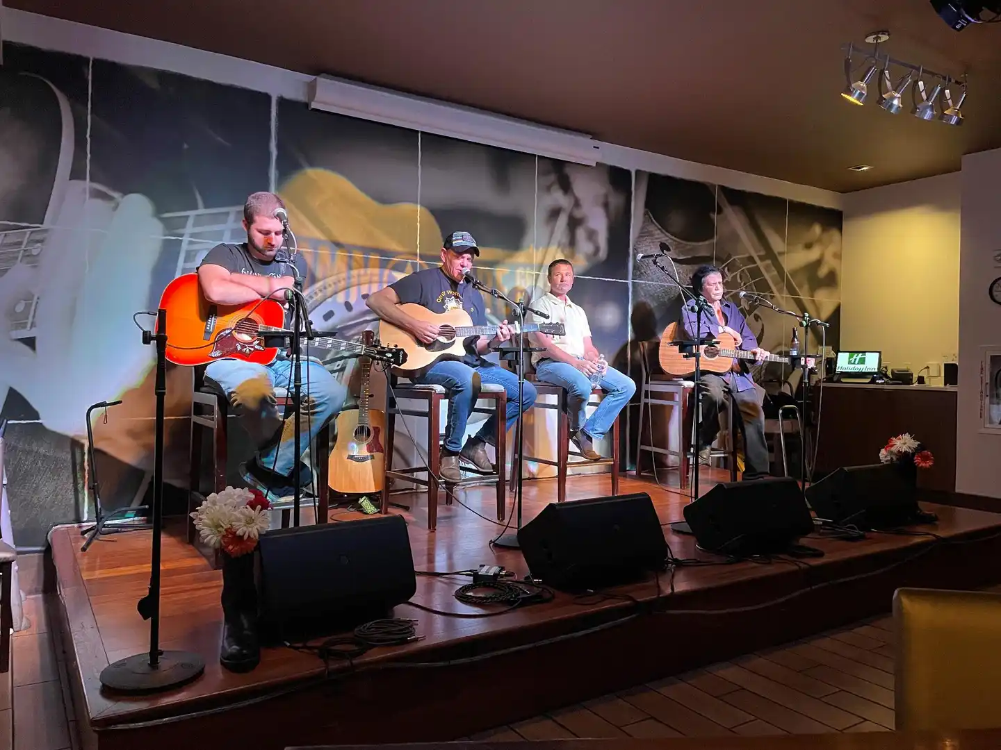 Holiday Inn Nashville-Vanderbilt (Dwtn) Personen