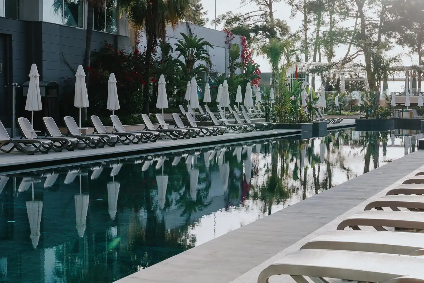 Akra Kemer Pool