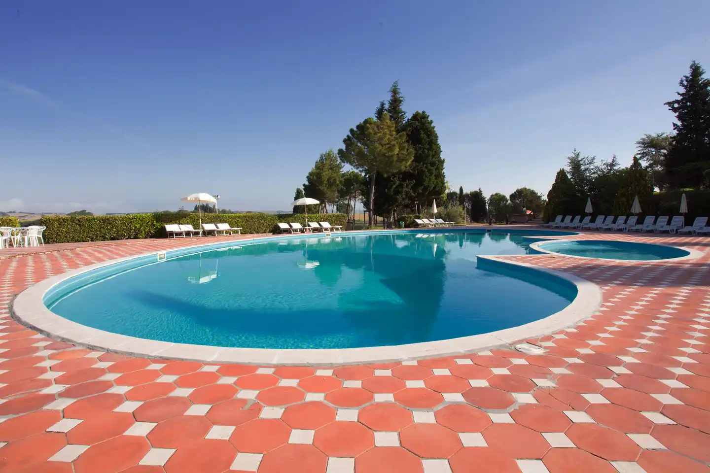 Fattoria Pieve A Salti Pool