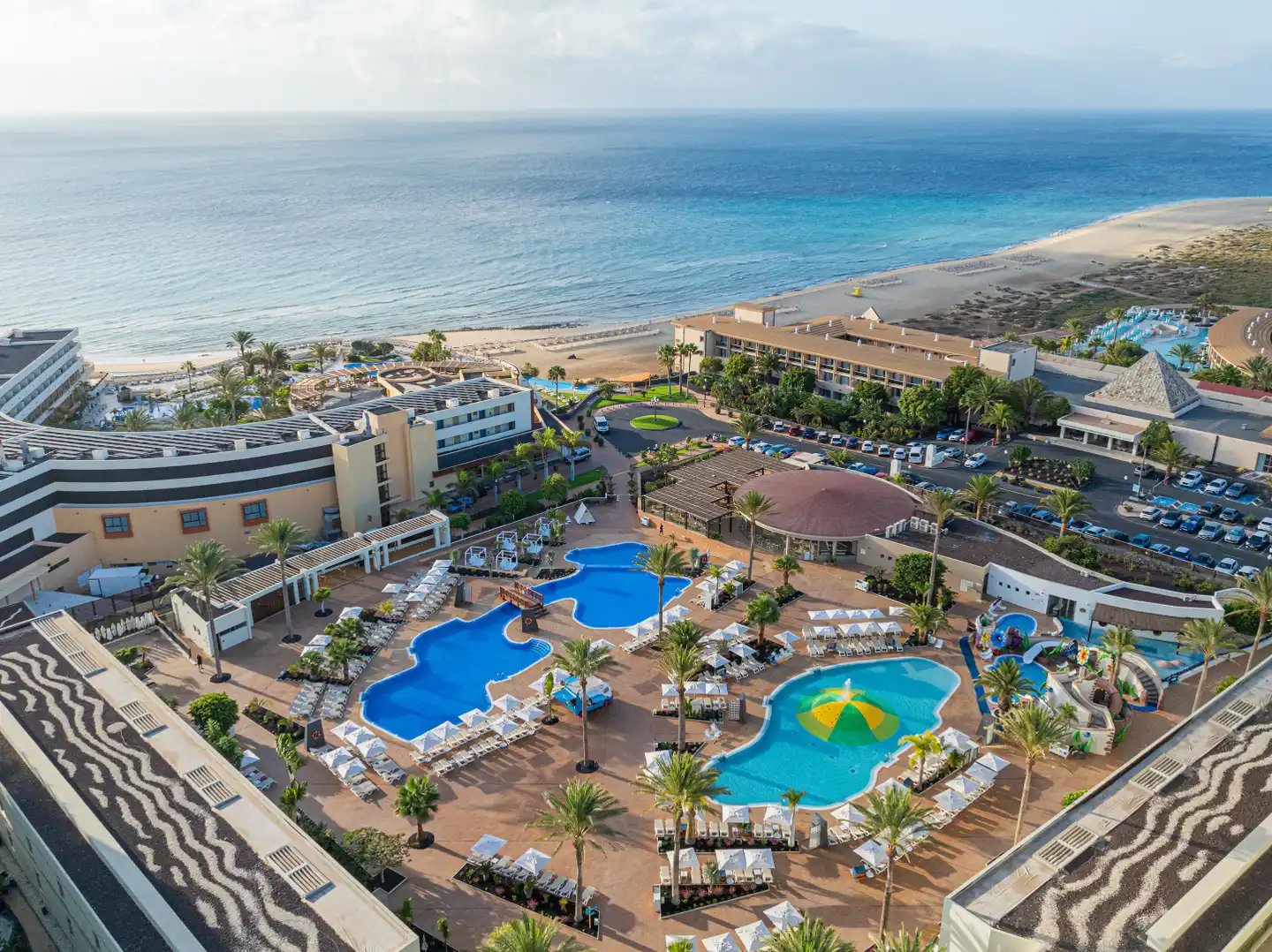 Iberostar Waves Gaviotas Park Aussenansicht