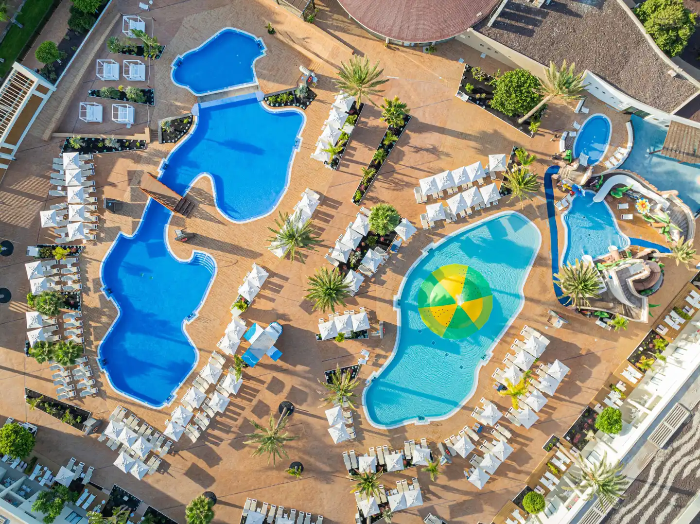 Iberostar Waves Gaviotas Park Pool