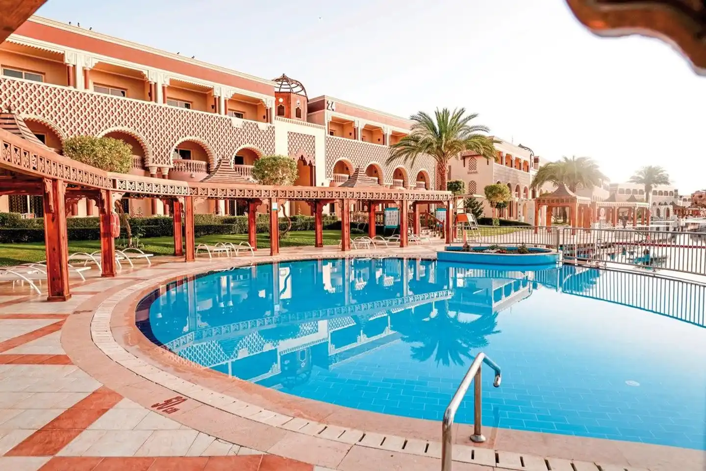 Sentido Mamlouk Palace Resort Pool
