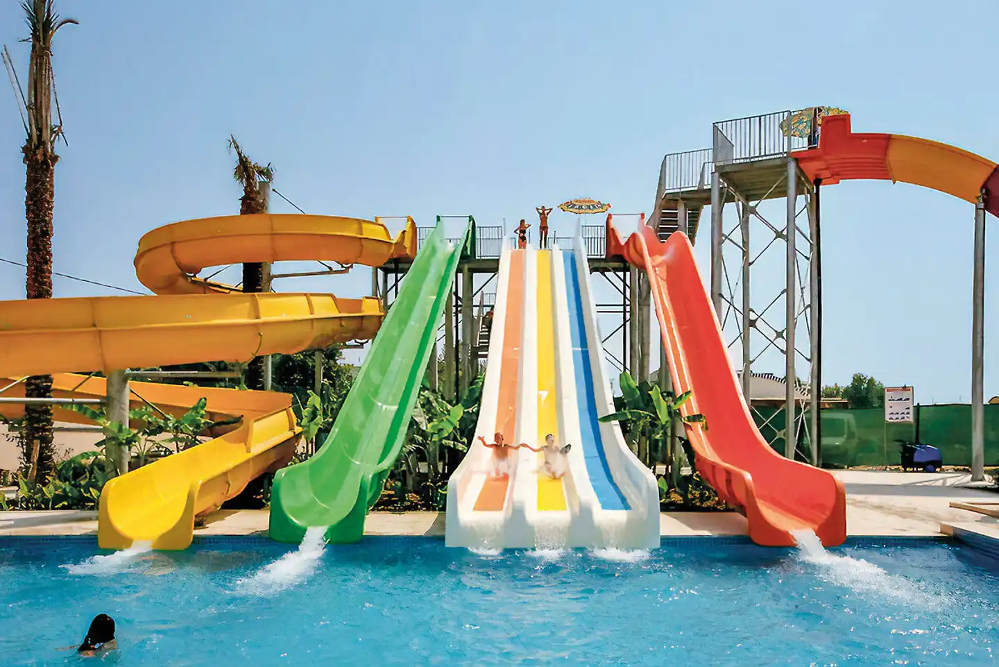 Dream World Palace Pool