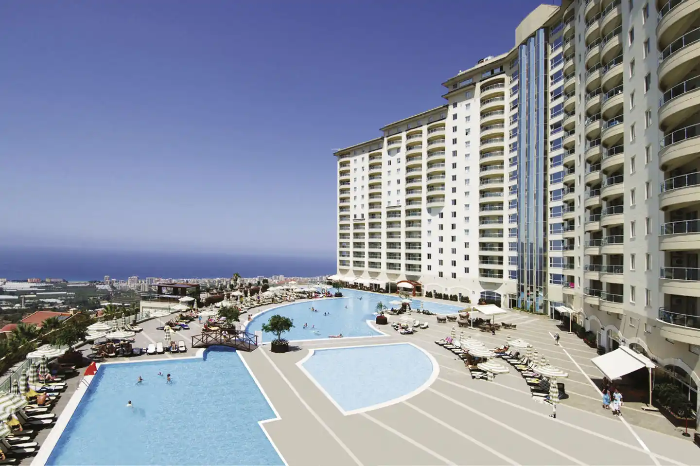 Goldcity Hotel Pool