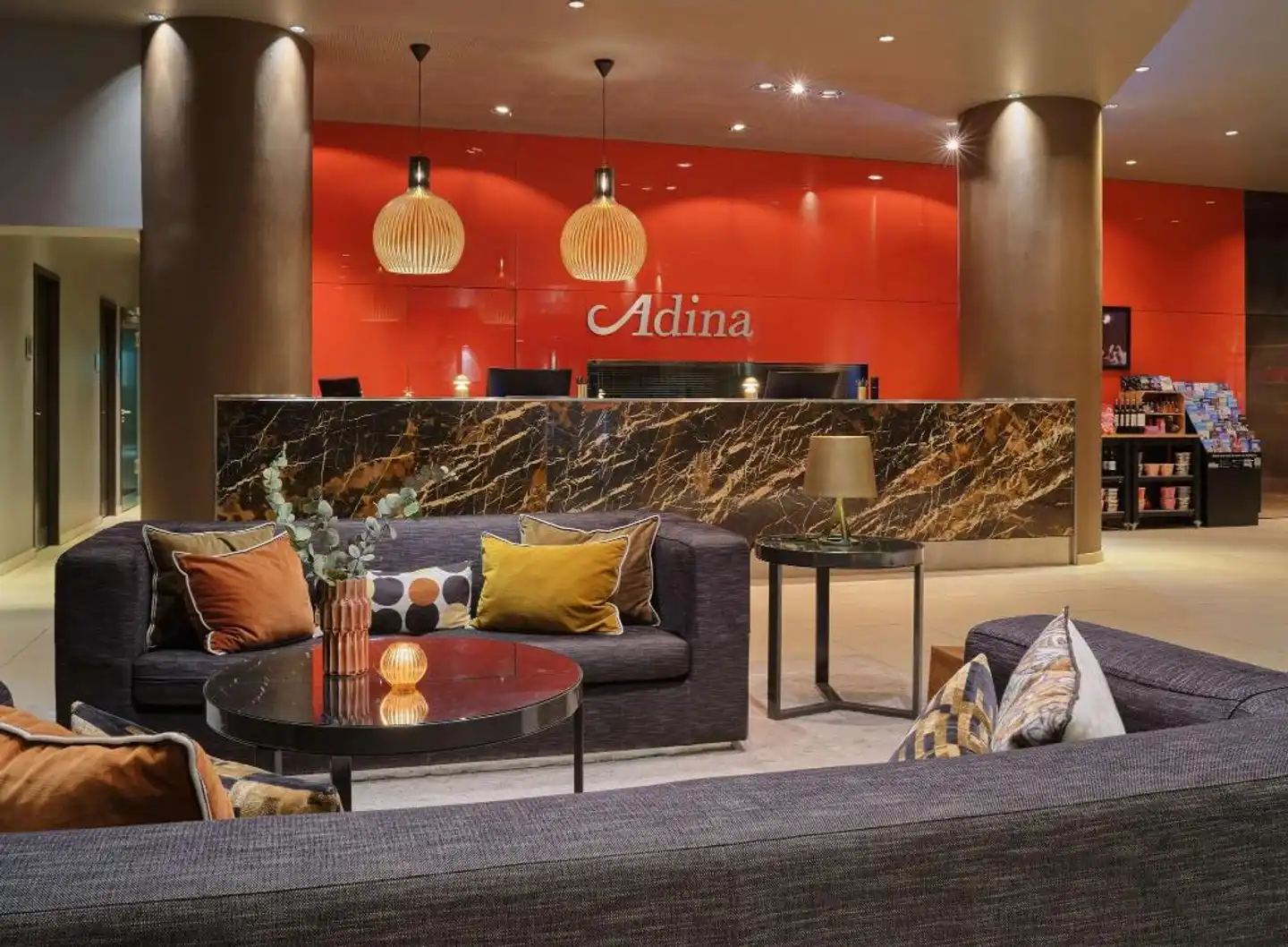 Adina Frankfurt Neue Oper Bar