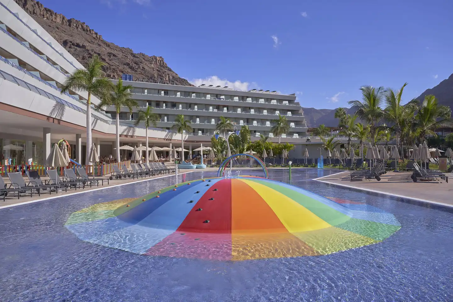 Radisson Blu Resort & Spa, Gran Canaria Mogan Pool