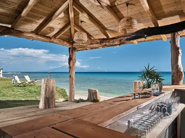 Cavo Orient Beach Hotel BEACH