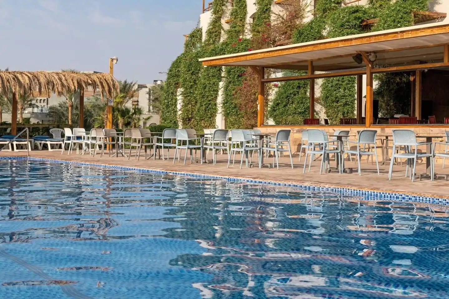 Fort Arabesque West Bay Pool