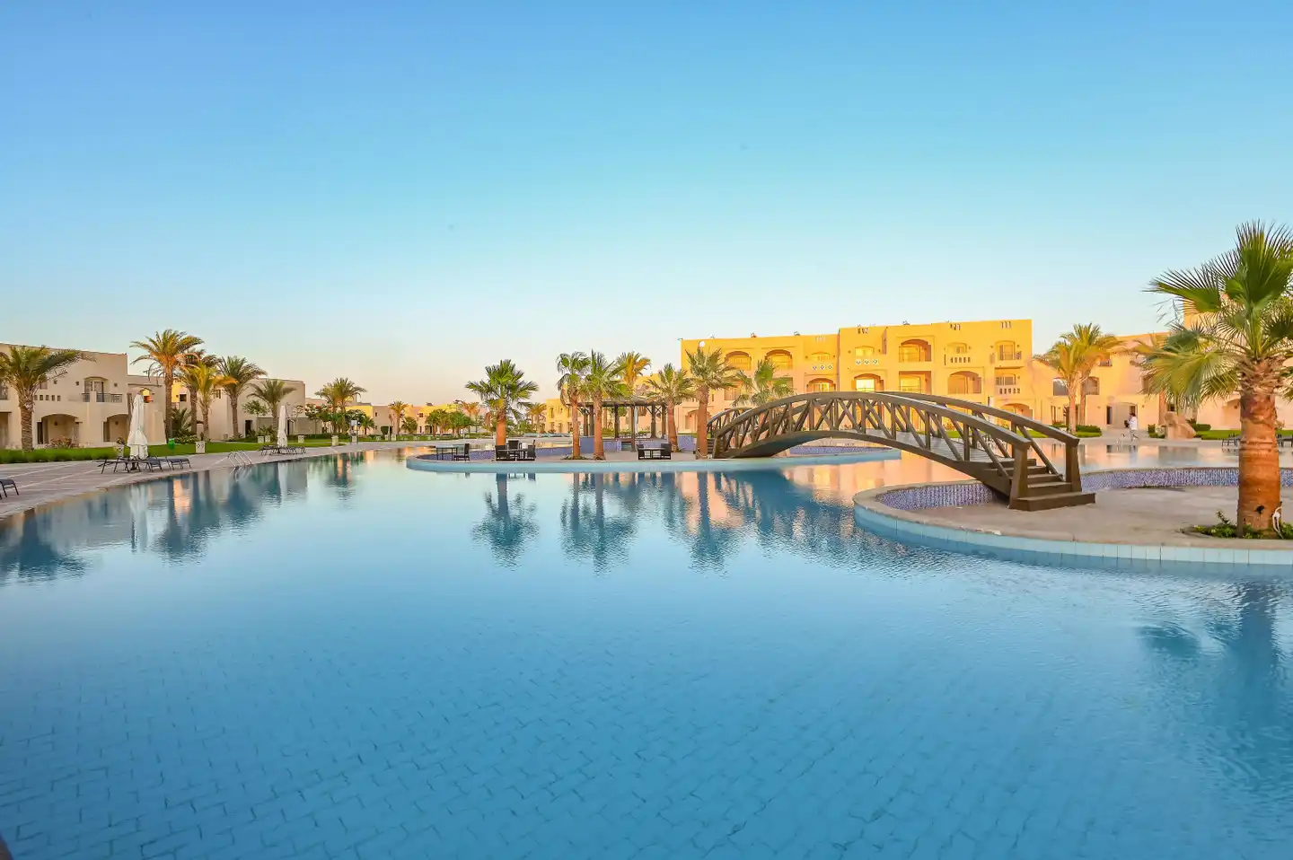 Sataya Resort POOL