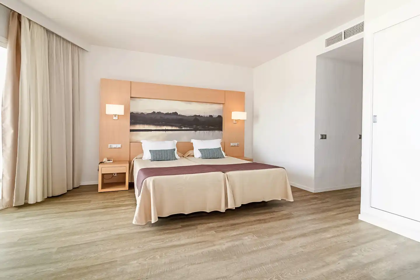 Eix Lagotel Holiday Resort Wohnbeispiel