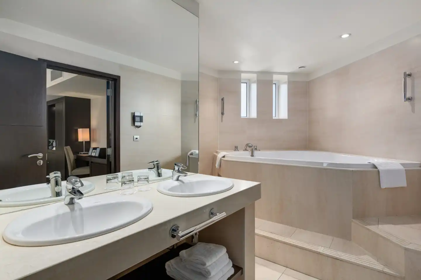NH City Centre Amsterdam Badezimmer