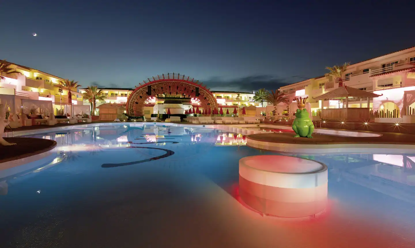 Ushuaïa Ibiza Beach POOL
