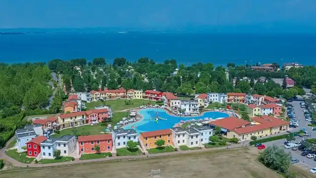 Gasparina Village Aussenansicht