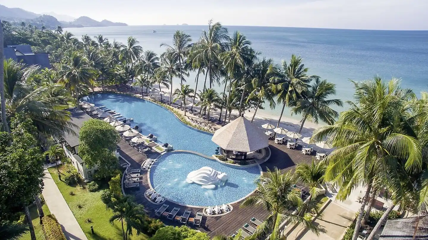 KC Grande Resort & Spa Pool