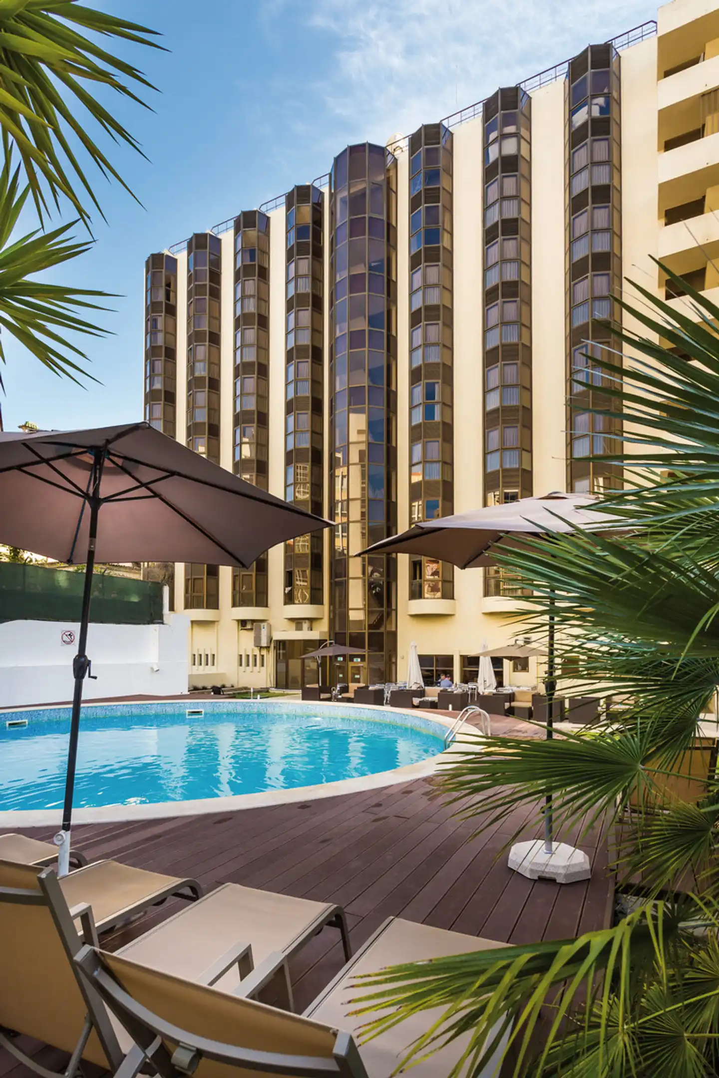 Legendary Lisboa Suites Pool