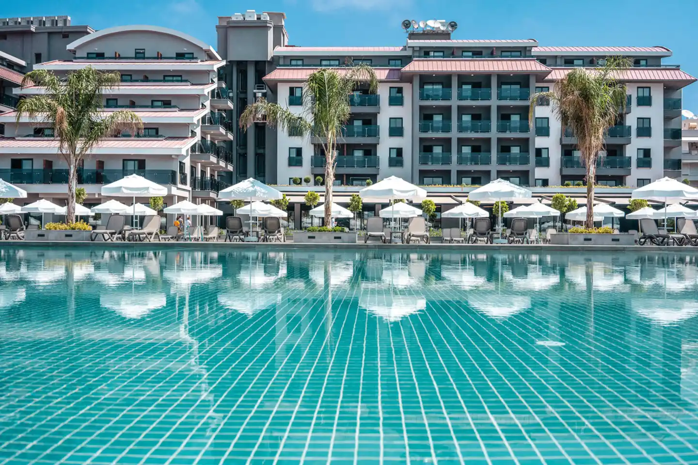 Green Garden Resort & Spa Pool