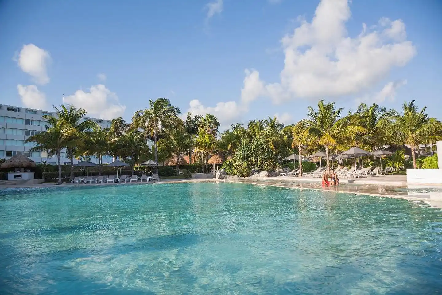 InterContinental Presidente Cancun Resort Pool