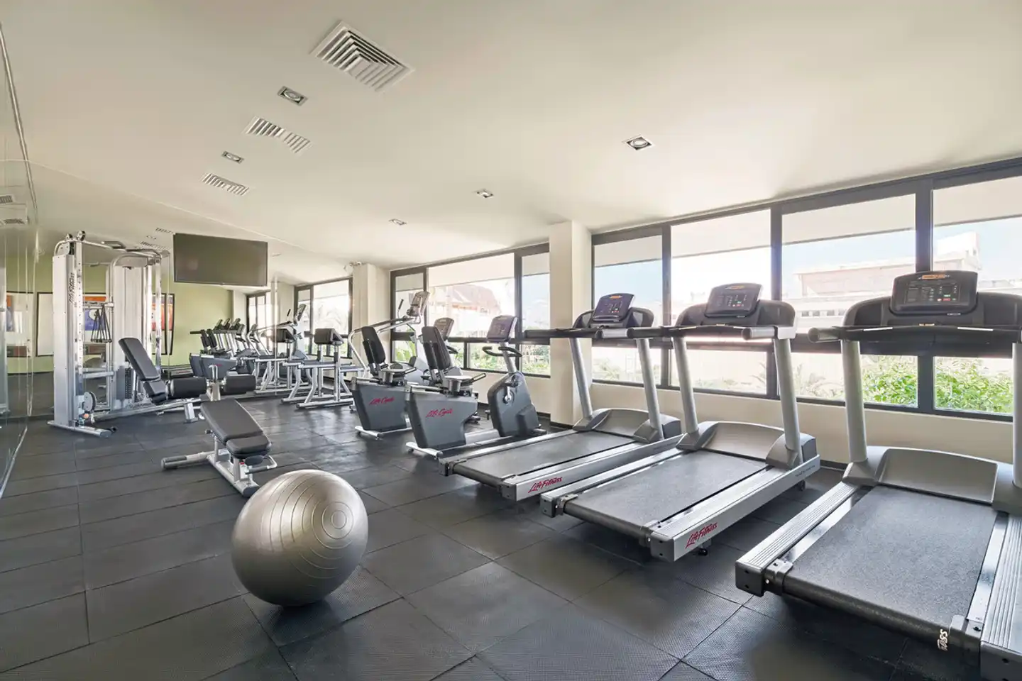 Occidental Tucancun Sport und Entertainment
