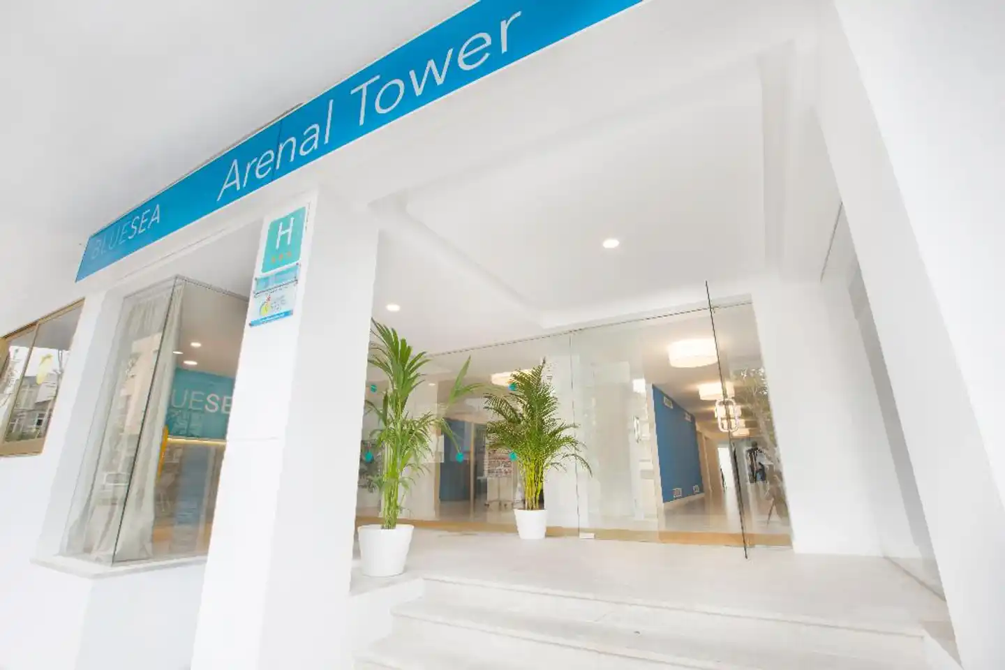 BLUESEA Arenal Tower Aussenansicht