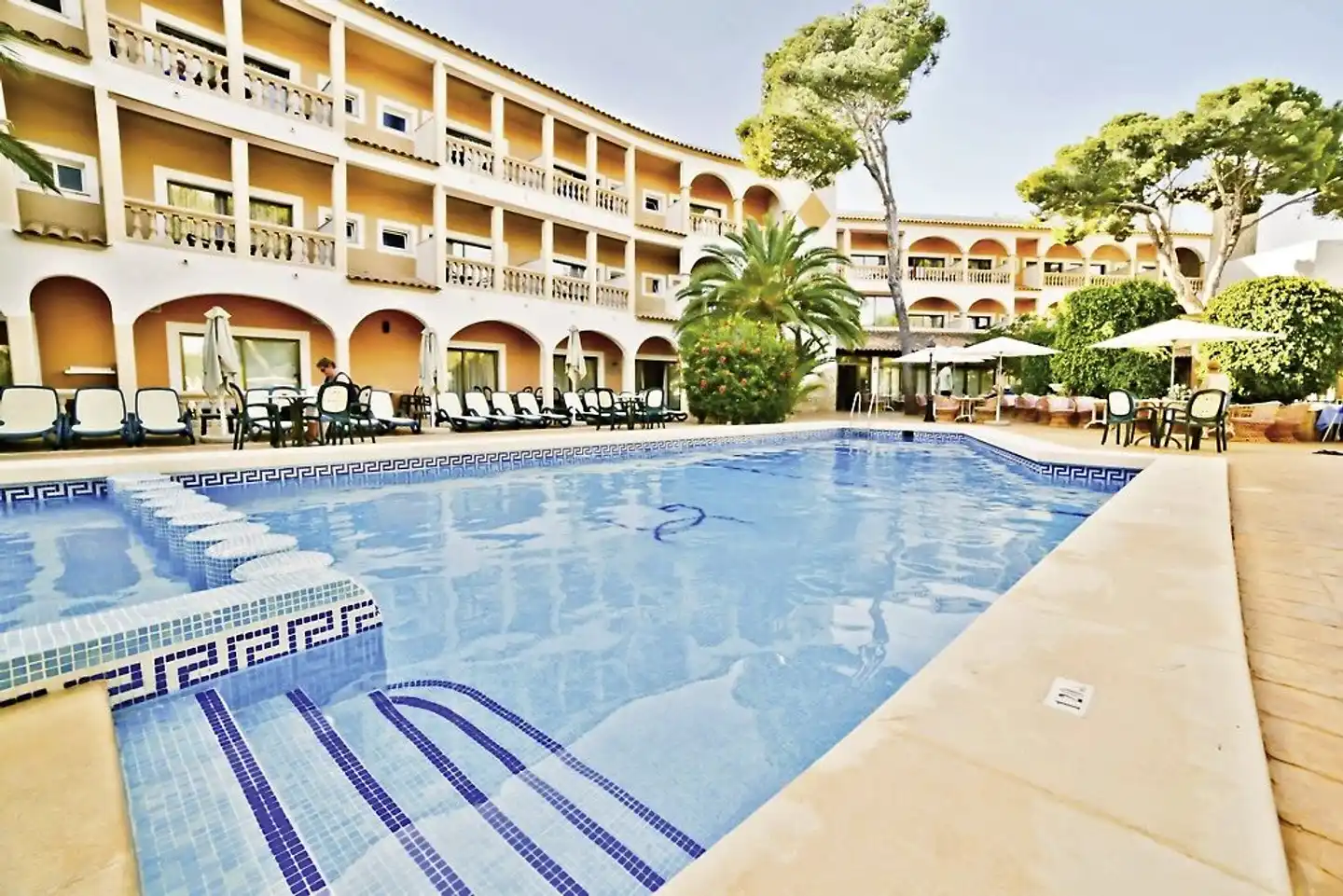 Cala Gat Pool