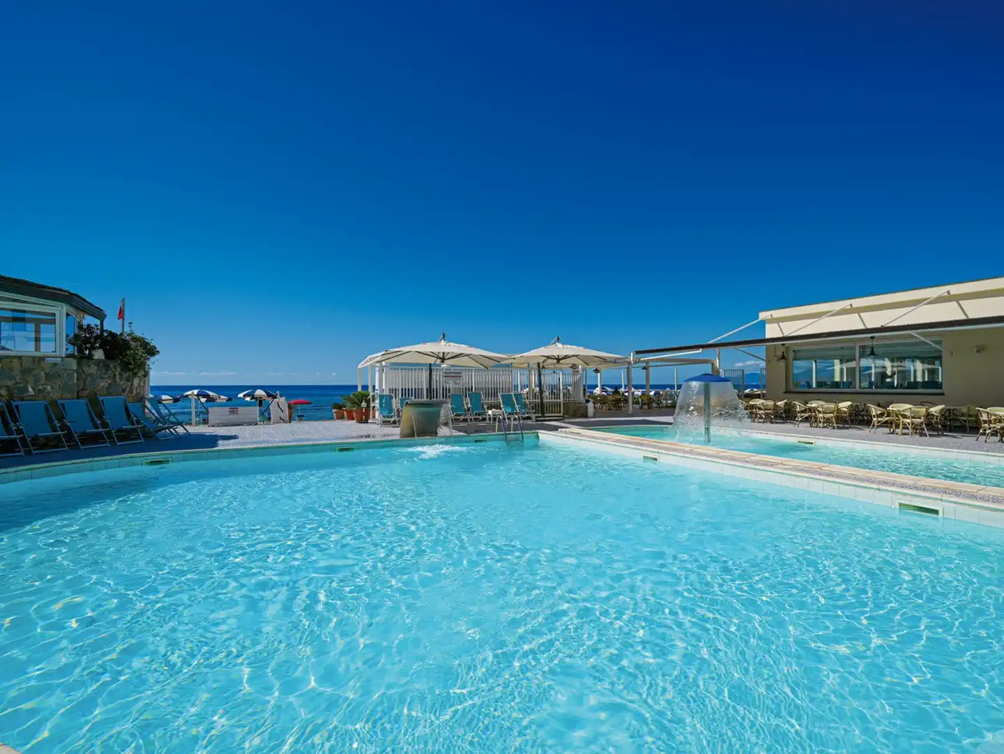 Hotel Saline Pool