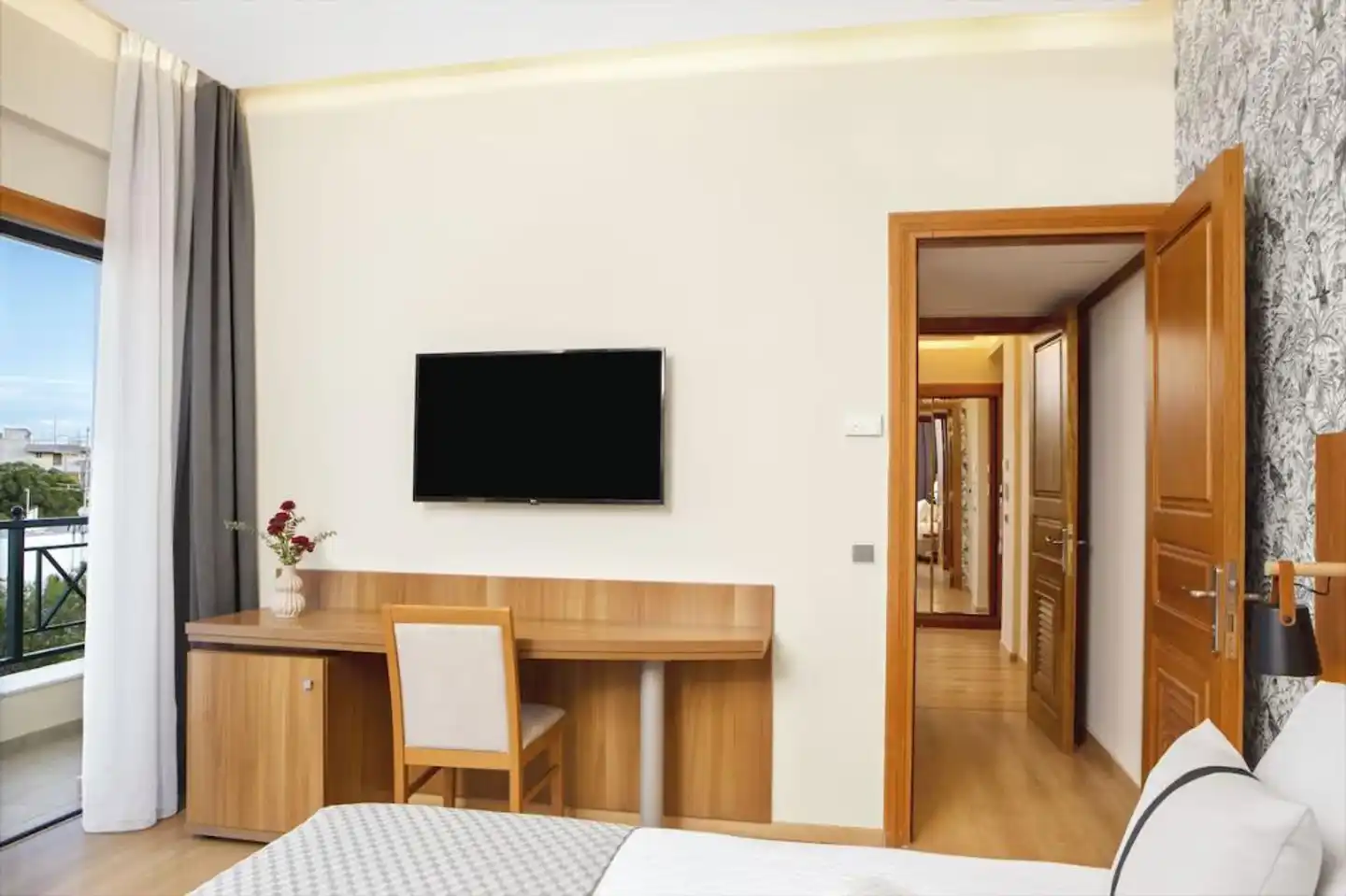 Ramada by Wyndham Attica Riviera Modellaufnahme