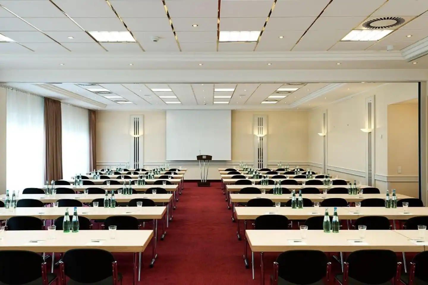 Courtyard by Marriott Magdeburg Konferenz