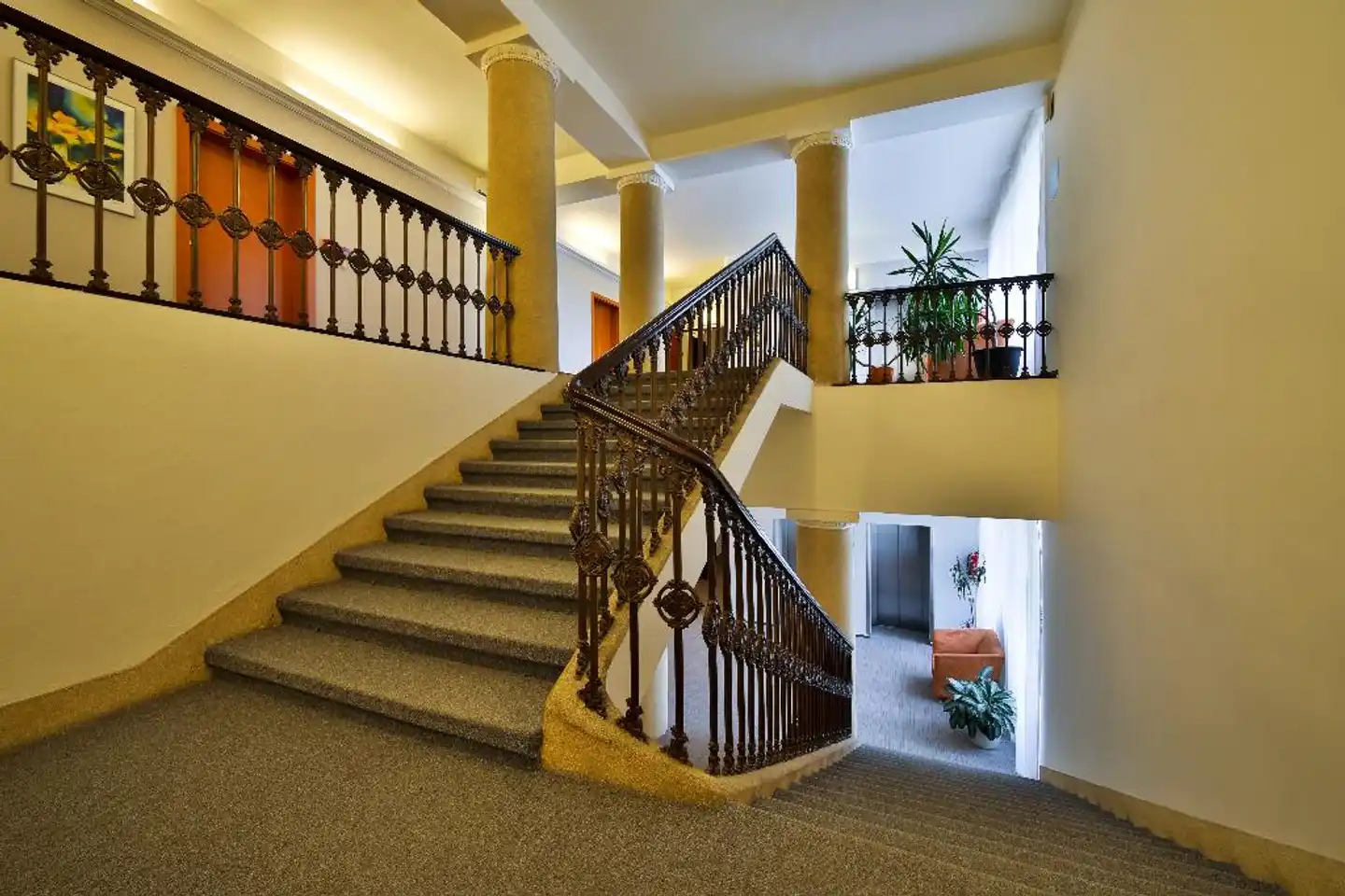 Atlantic Hotel Lobby