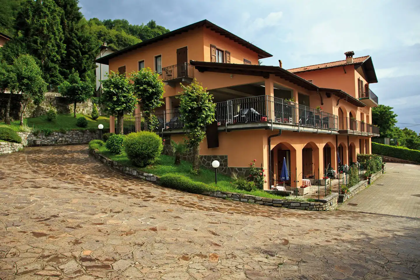Hotel Breglia Aussenansicht