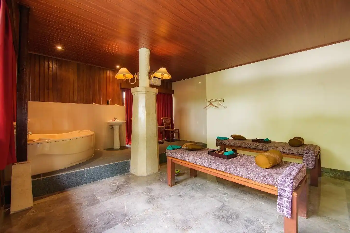 Champlung Sari Hotel & Spa Ubud Wellness