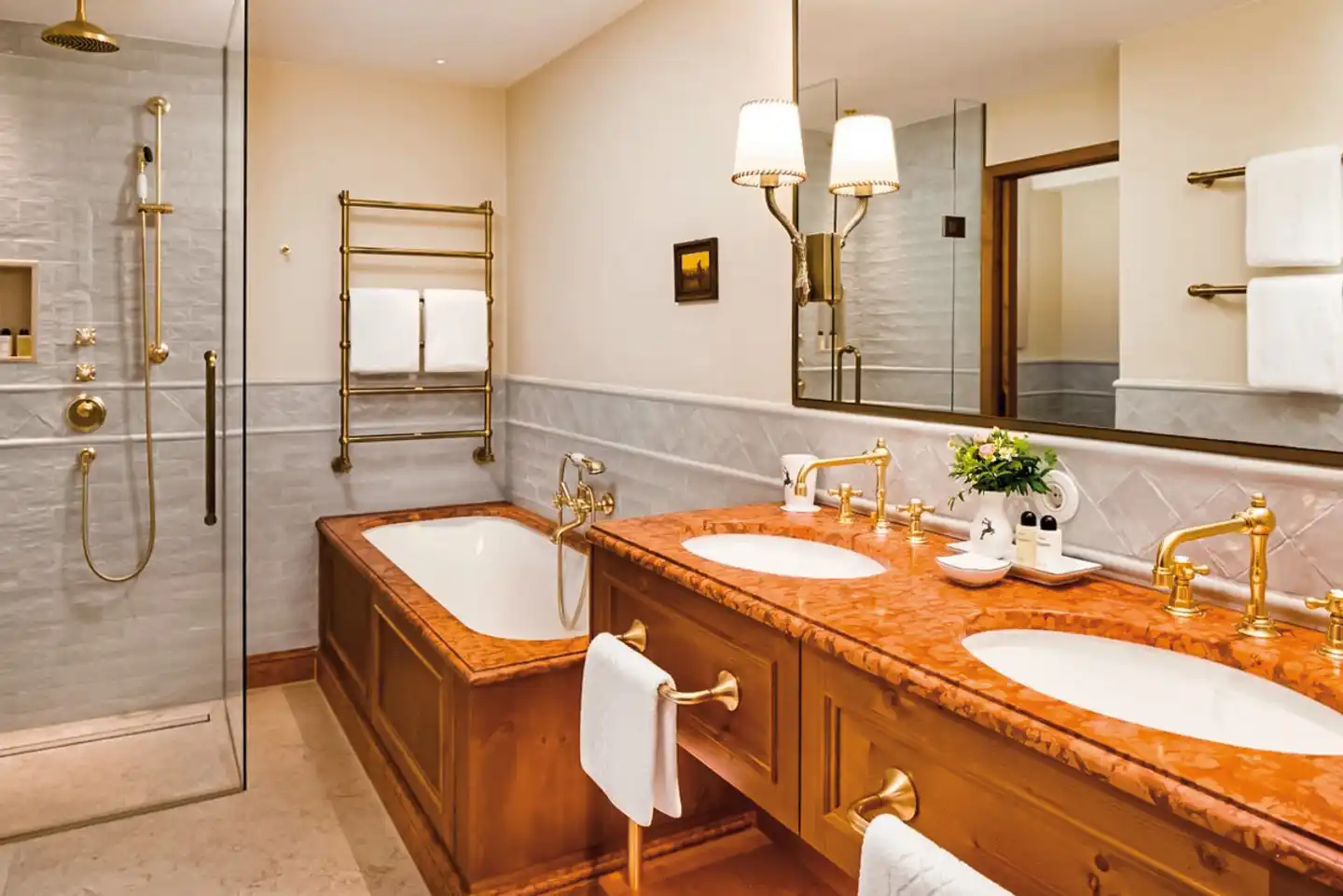 Hotel Goldener Hirsch, a Luxury Collection Hotel, Salzburg Badezimmer