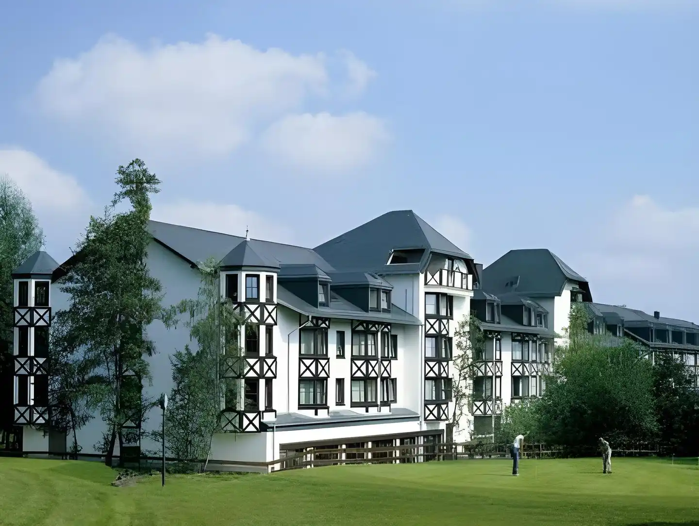 Land & Golfhotel Stromberg Aussenansicht