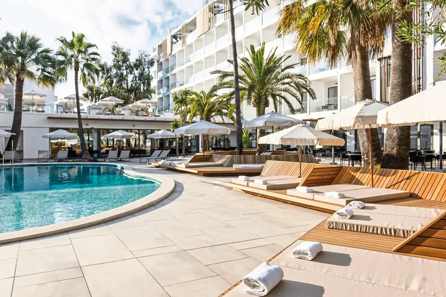 Bordoy Alcudia Port Suites Pool