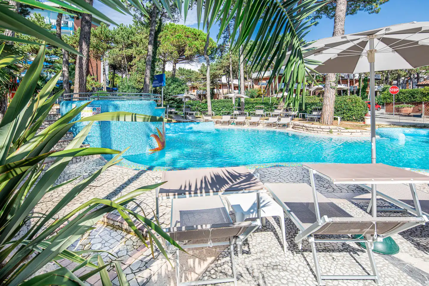 Mediterraneo Pool