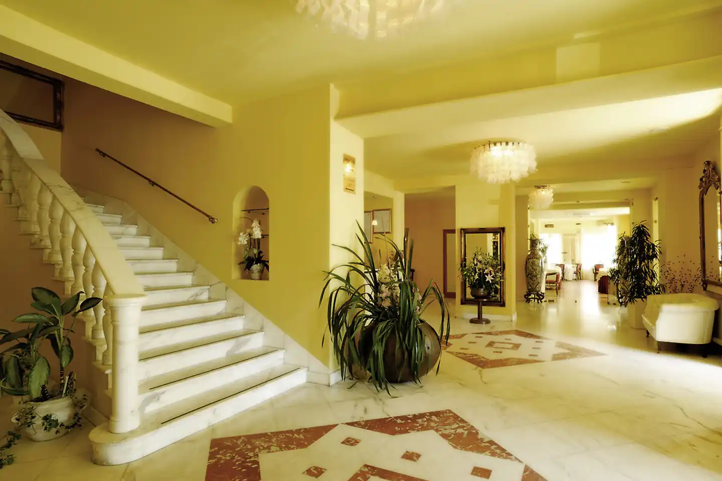 Grand Hotel Méditerranée Lobby
