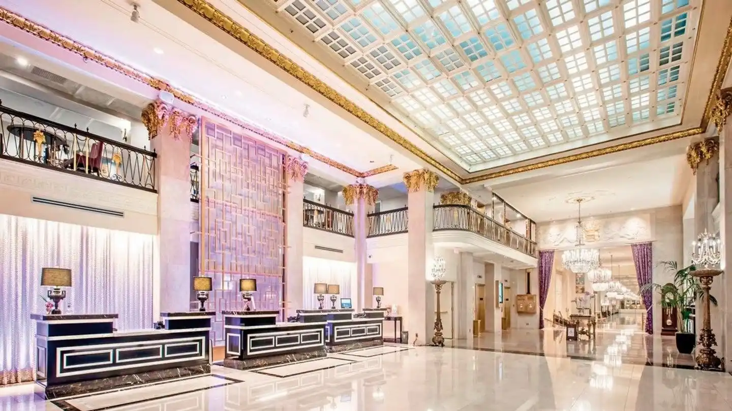 The Mayflower Hotel, Autograph Collection Lobby