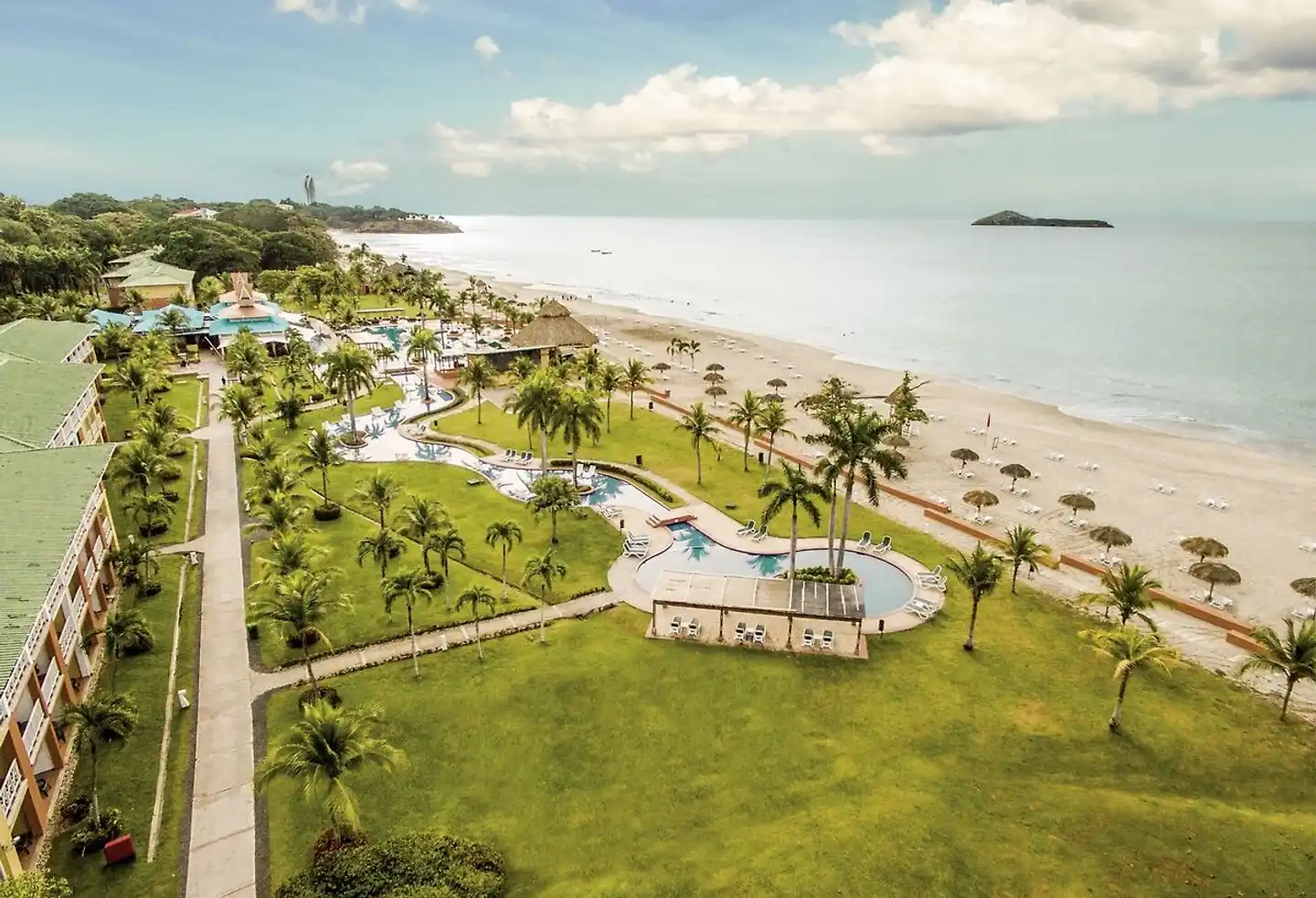 Grand Decameron Panama, A Trademark All-Inclusive Resort Strand